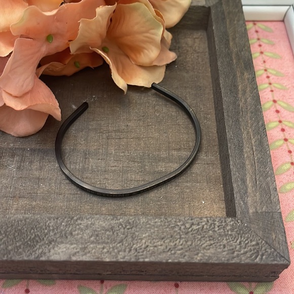 JBloom Uptown Bangle - Picture 3 of 4